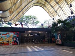 Beach Road (D7), Retail #474540091
